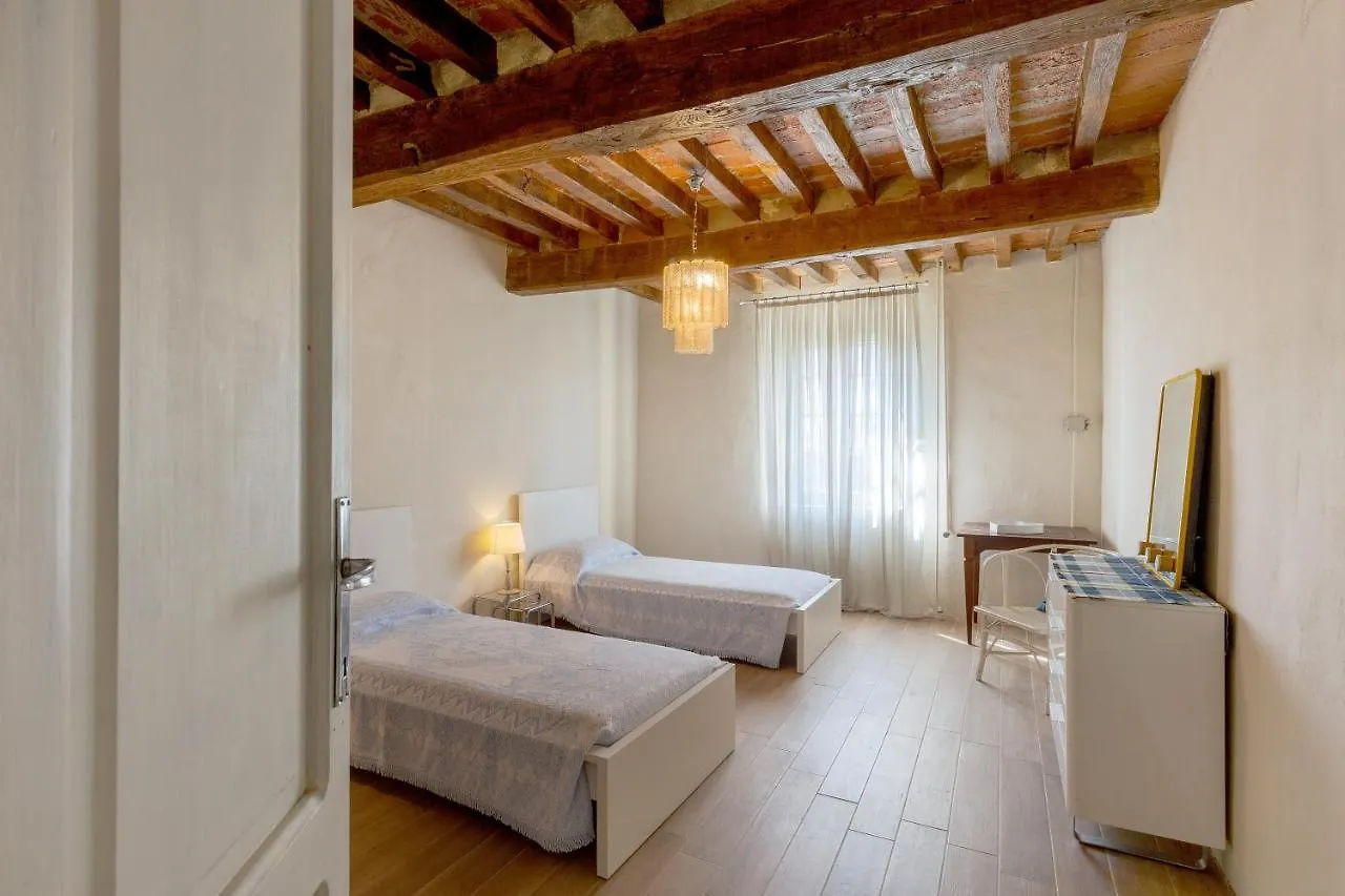 Corte Croce Gonzaga Feriehus
